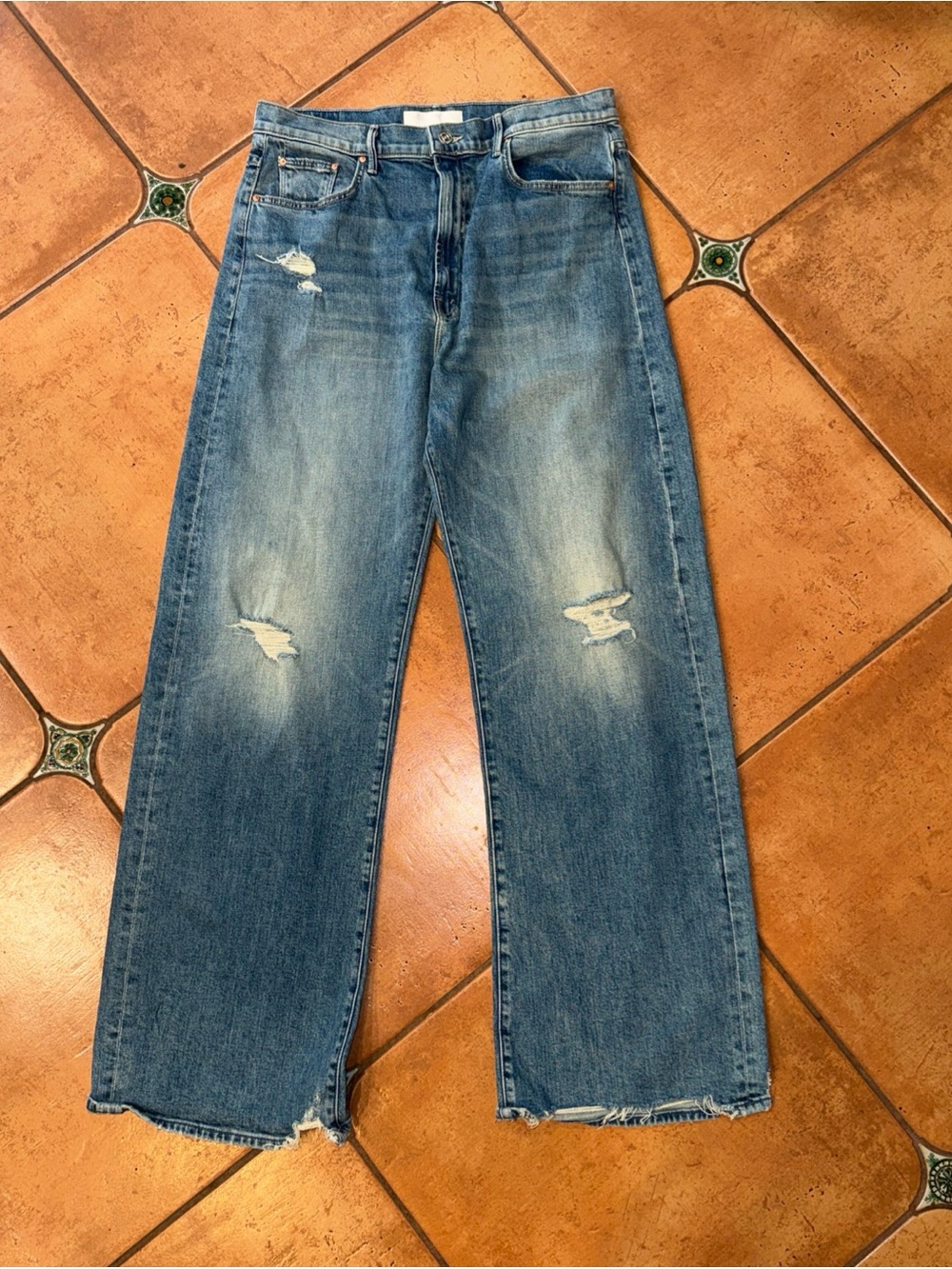MOTHER Superior Lasso Sneak Chew Women's Distressed Blue Straight-Leg Jeans